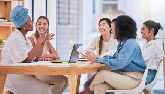 woman talking during casual meeting in corporate office